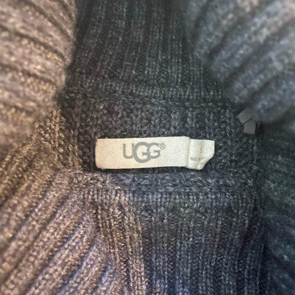 UGG Women’s Raelynn Sweater Wool Blend - Picture 5 of 8